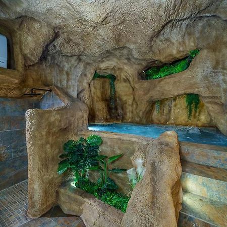 Evasion Antillaise Hotel Marseille Bagian luar foto
