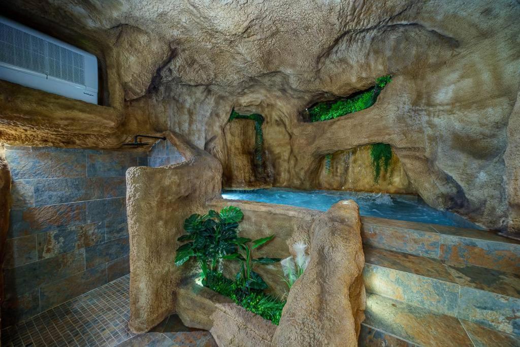 Evasion Antillaise Hotel Marseille Bagian luar foto