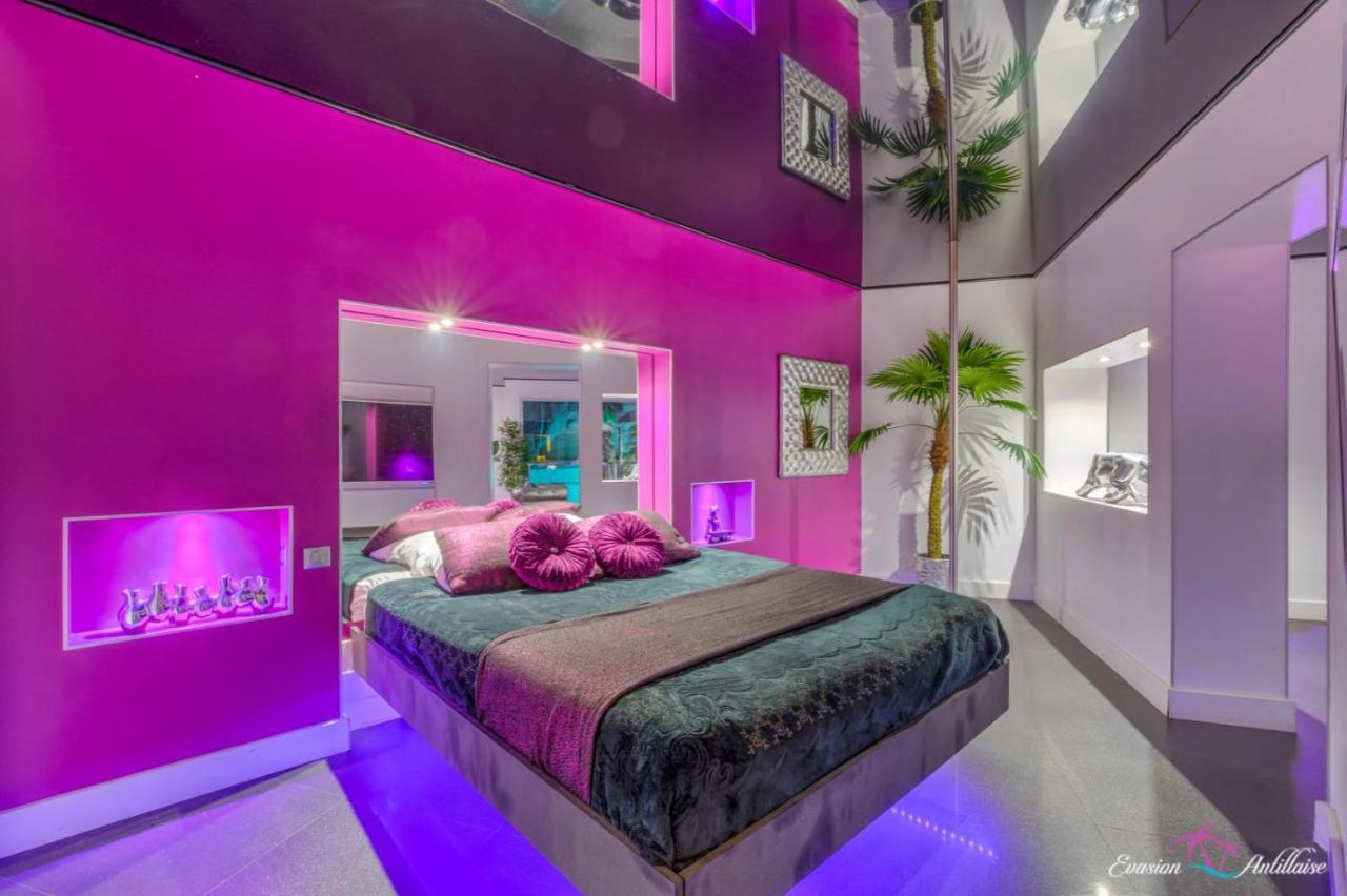 Evasion Antillaise Hotel Marseille Bagian luar foto